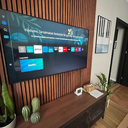 Oázis Apartman Veszprém Esterno foto
