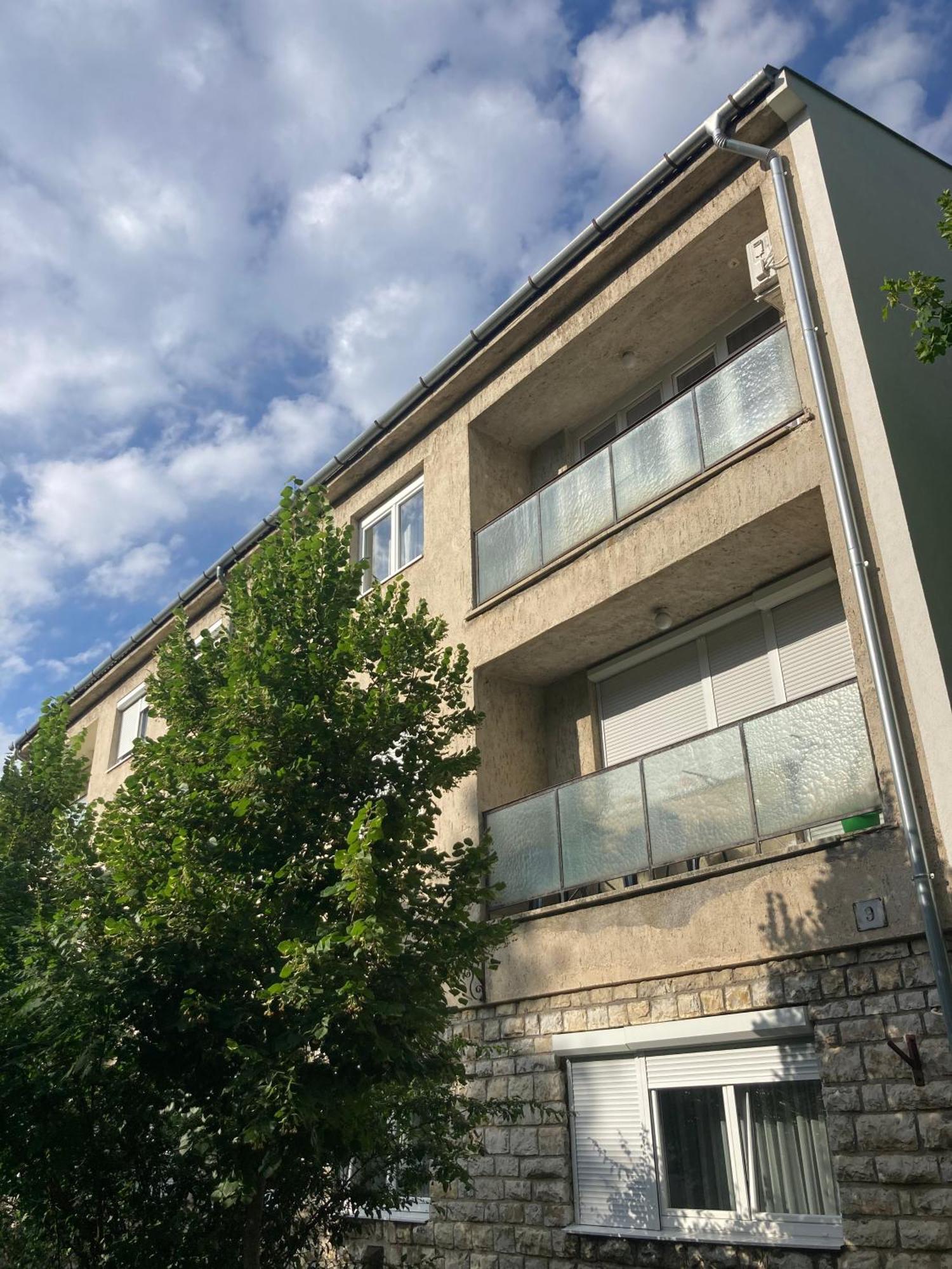 Oázis Apartman Veszprém Esterno foto